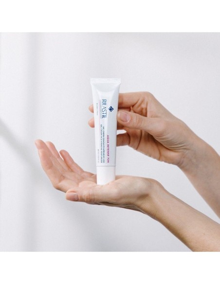 Rilastil Aqua Intense 72H 40Ml. de Rilastil